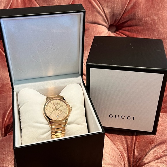 Gucci Rose Gold Watch - Picture 5 of 11